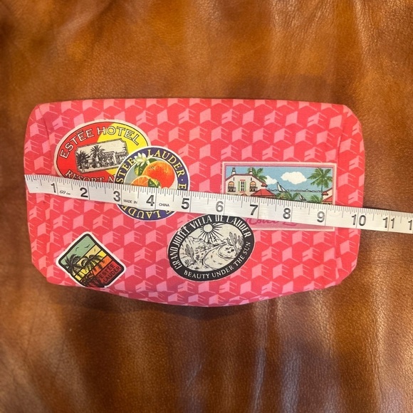 Estée Lauder make up bag in GUC - Picture 5 of 5